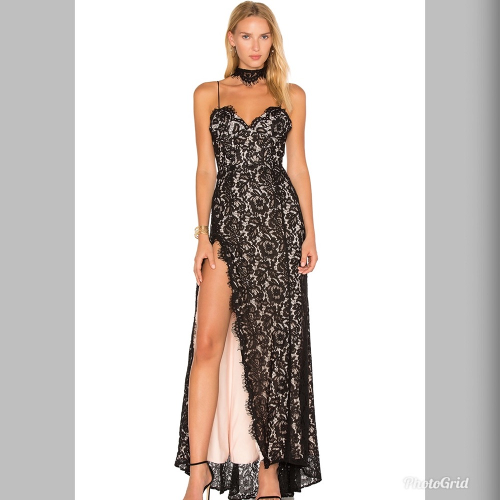 x REVOLVE Everett Lace Dress
FAME AND PARTNERS